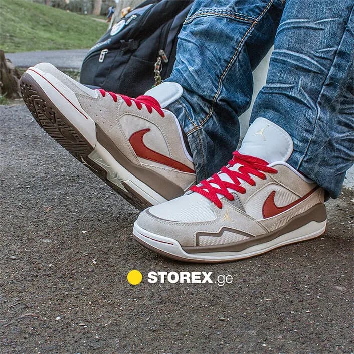 Nike Jordan CMFT Era Beige/Red