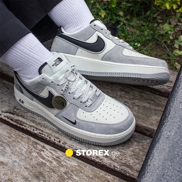 Nike Air Force 1 x The North Face Grey